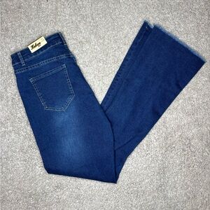 Women’s Kalowa Stylish Blue Jeans